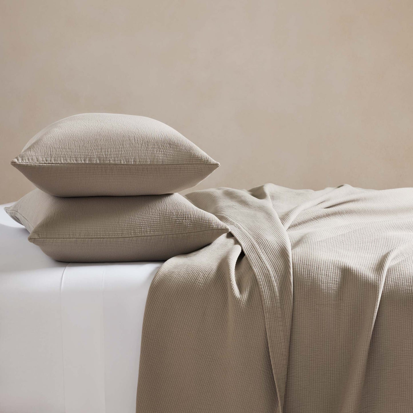 Ribbed Matelasse Sham Set