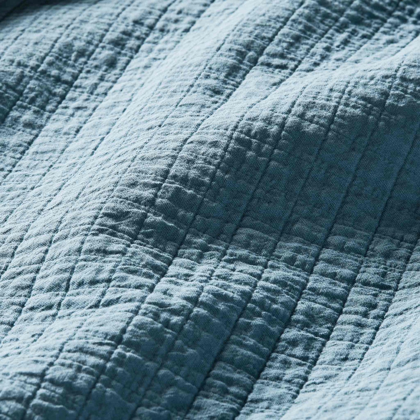Weekend Wash Grid Bed Blanket