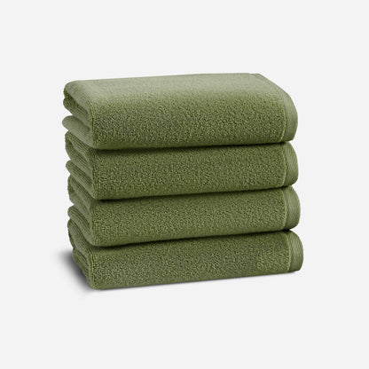 Plush 4-Piece Bath Towel Bundle