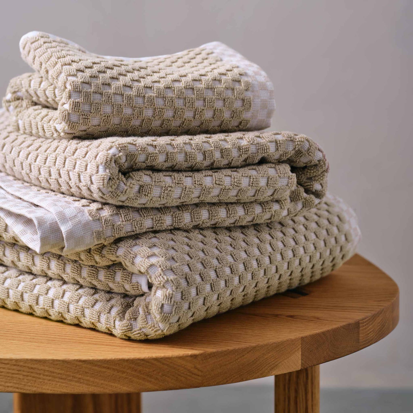 Checkered Jacquard Hand Towels - Last Call