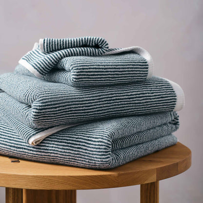 Plush 4-Piece Bath Towel Bundle