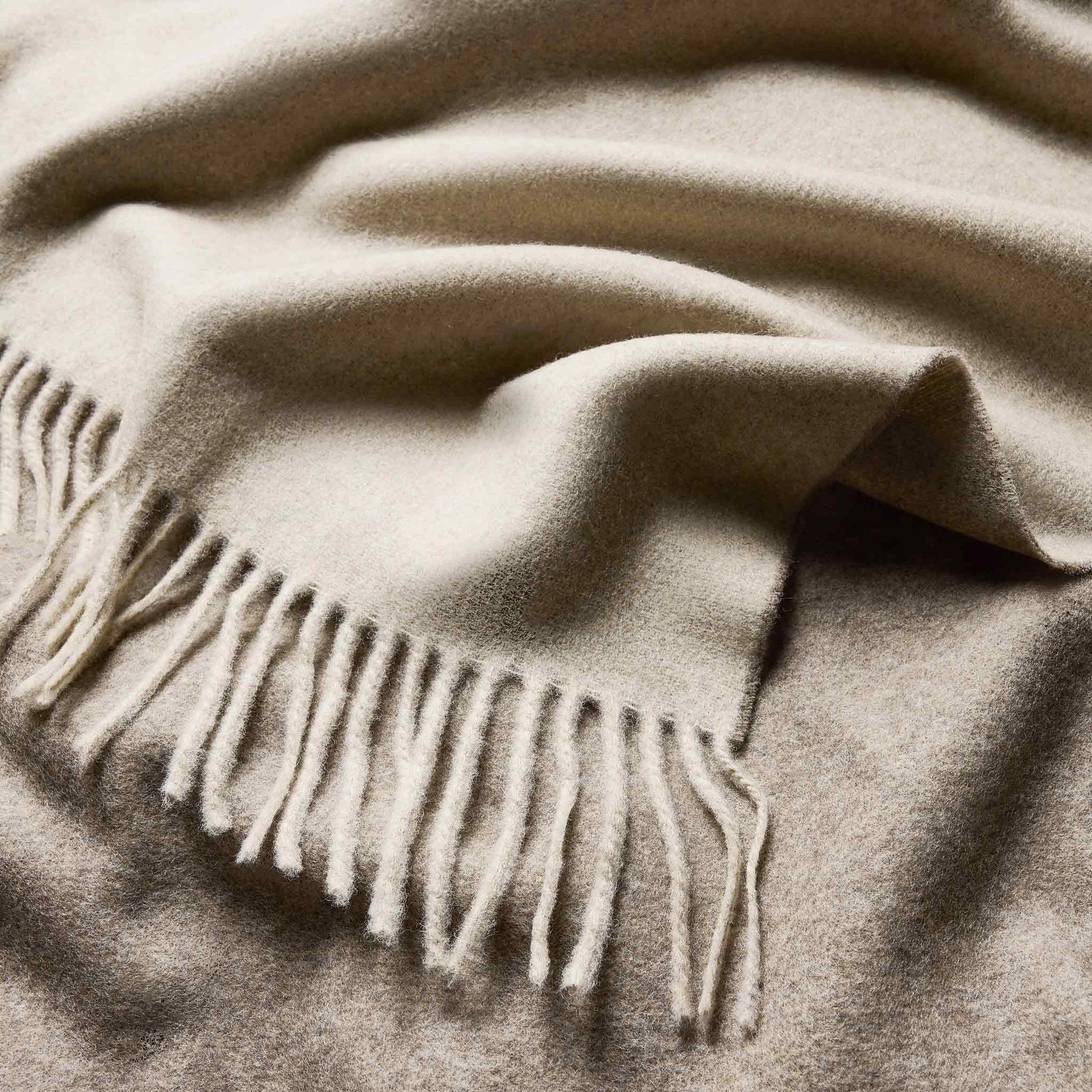 Two-Toned Lambswool Throw Blanket
