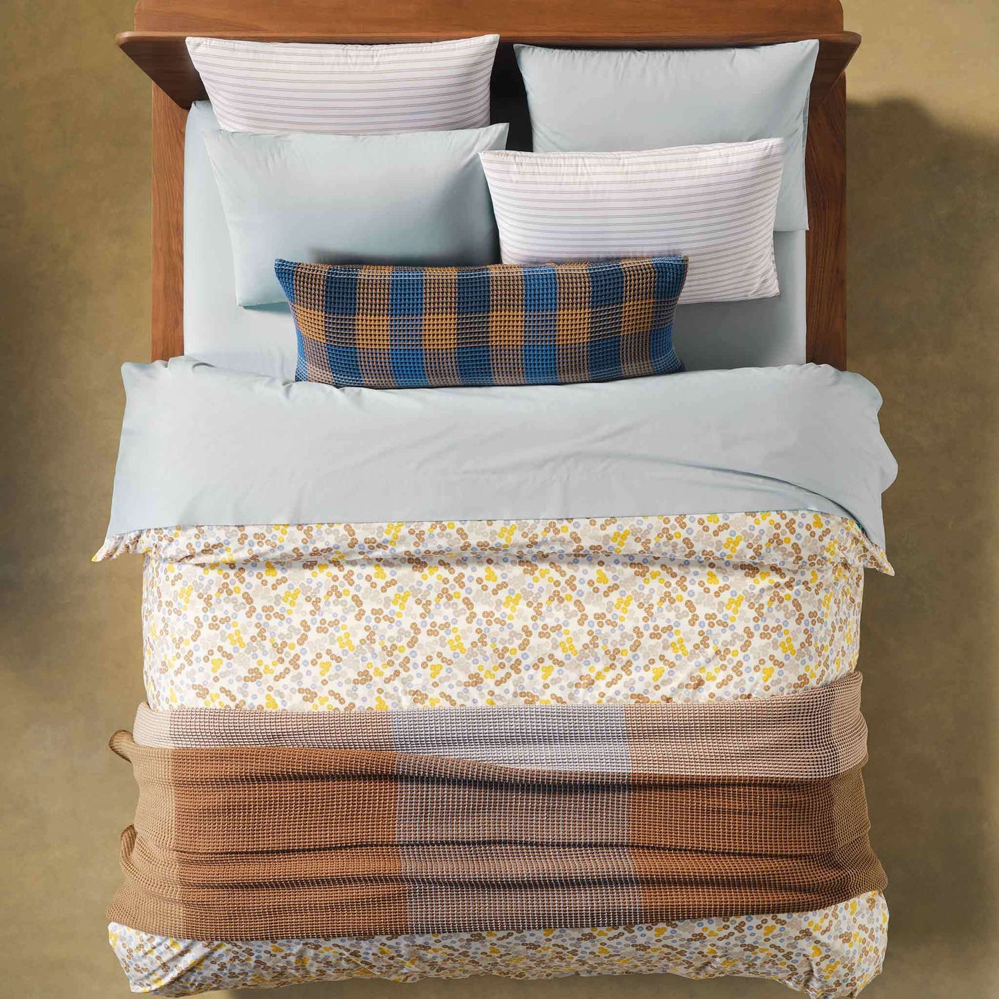 Dreamweave Waffle Throw Blanket - Last Call